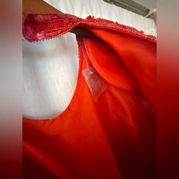 Beaded Red 80’s style Dress with Shoulder Pads Silky Nights New York - Picture 13 of 13